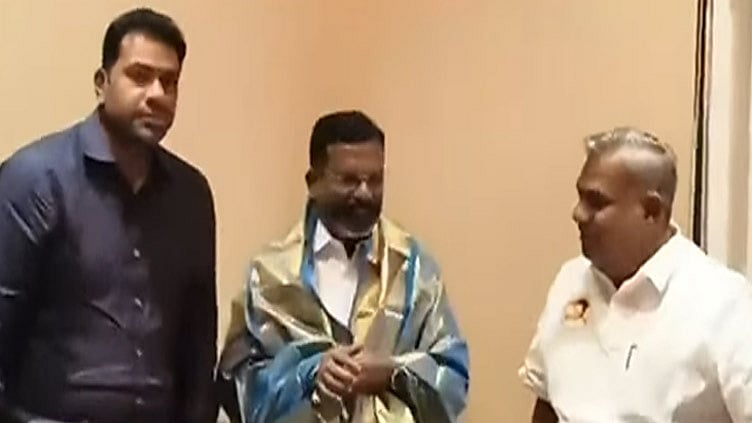 த.வெ.க. தோழமை கட்சிகளின் கூட்டம் - வி.சி.க.வுக்கு அழைப்பு 