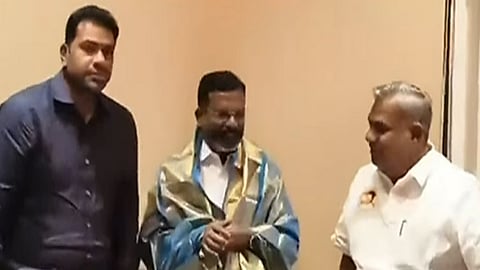 த.வெ.க. தோழமை கட்சிகளின் கூட்டம் - வி.சி.க.வுக்கு அழைப்பு 
