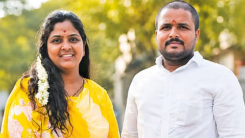 உடல் பருமனால் குழந்தை பிறக்கவில்லை எனக்கூறி மனைவியை கொன்ற மல்யுத்த வீரர் - கர்நாடகத்தில் பயங்கரம் 