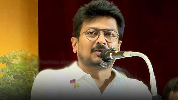 சிலர் சோபா வந்தவுடன் நம்மை விட்டுச் சென்றுள்ளனர் -  உதயநிதி ஸ்டாலின் பேச்சு