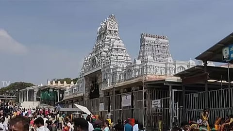 திருச்செந்தூர் கோவில் தரிசன கட்டண உயர்வு குறித்து கருத்து தெரிவிக்க அவகாசம் நீட்டிப்பு