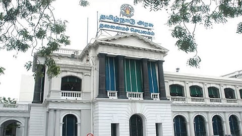 தமிழக அரசு