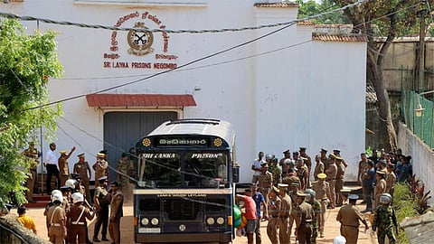சிறைச்சாலையில் கலவரம் குறித்து விசாரிக்க சிறப்பு குழு அமைத்து இலங்கை அரசு உத்தரவு