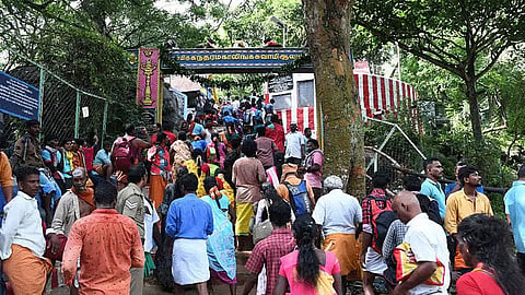 சதுரகிரி கோவிலுக்கு செல்ல 4 நாட்கள் அனுமதி