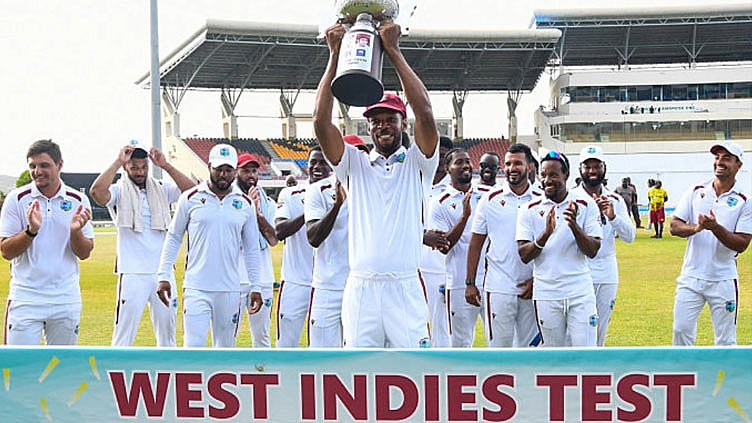 4 ஆண்டுகளுக்குப் பிறகு சொந்த மண்ணில் டெஸ்ட் தொடரை வென்ற வெஸ்ட் இண்டீஸ்