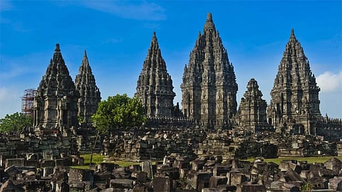 இந்தோனேசியாவில் உள்ள சிவன் கோவிலை புனரமைக்கும் இந்தியா 

