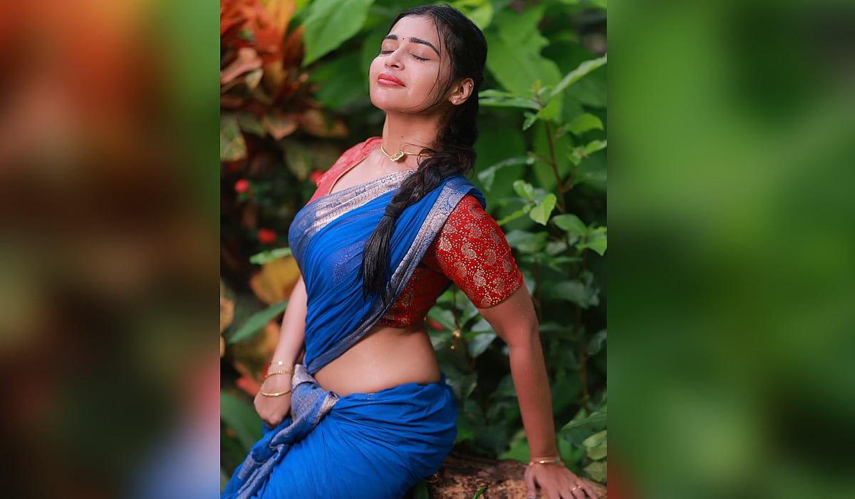 நடிகை தர்ஷா குப்தாவின் லேட்டஸ்ட் கிளிக்ஸ்...!