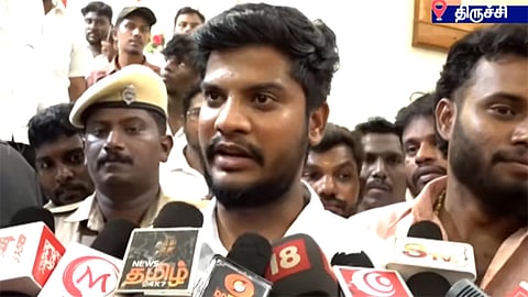 ‘கோவில் நிலத்தில் கைவைத்தவர்களை விடமாட்டோம்’ - அமைச்சர் ரமேஷ் எச்சரிக்கை