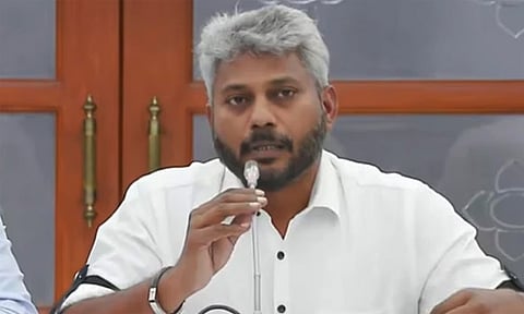 அமைச்சர் மரிய வில்சன்