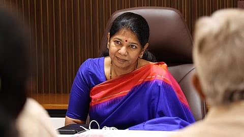 கனிமொழி