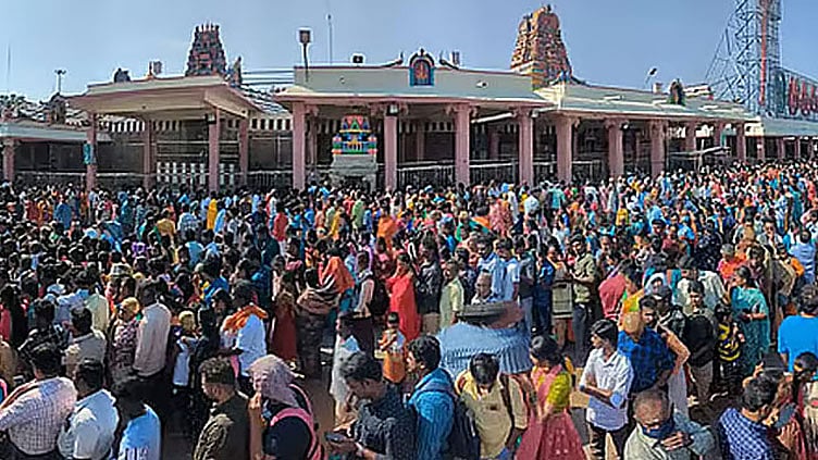 கடந்த 6 ஆண்டுகளில் பழனி முருகன் கோவிலுக்கு ரூ.1,414 கோடி வருவாய்..!
