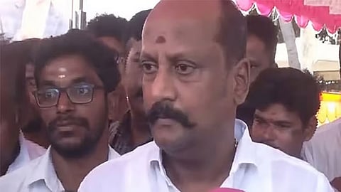 போக்குவரத்துத்துறை அமைச்சர்