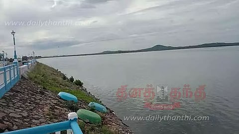 பவானிசாகர் அணை
