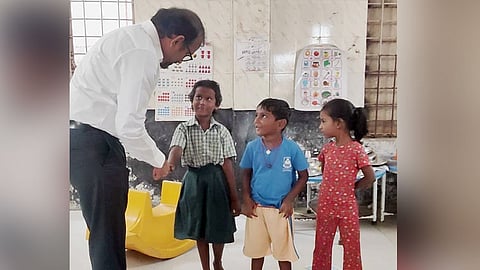 உணவு மற்றும் உணவுப்பொருள் வழங்கல் துறை அமைச்சர்  ப.வெங்கடரமணன்