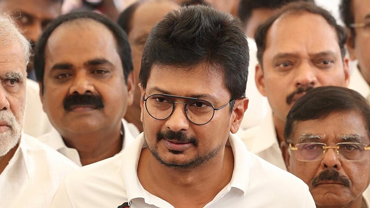 காவல்துறையை தனது கட்டுப்பாட்டில் வைத்திருக்கும் முதல்-அமைச்சர் இதற்கு உரிய பதில் சொல்ல வேண்டும்: உதயநிதி ஸ்டாலின்