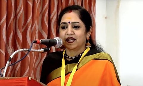 3-வது மொழித் தேர்வு தேர்ச்சி: மறைமுக மொழித் திணிப்பா..? - திமுக எம்.பி. தமிழச்சி தங்கபாண்டியன் கண்டனம்
