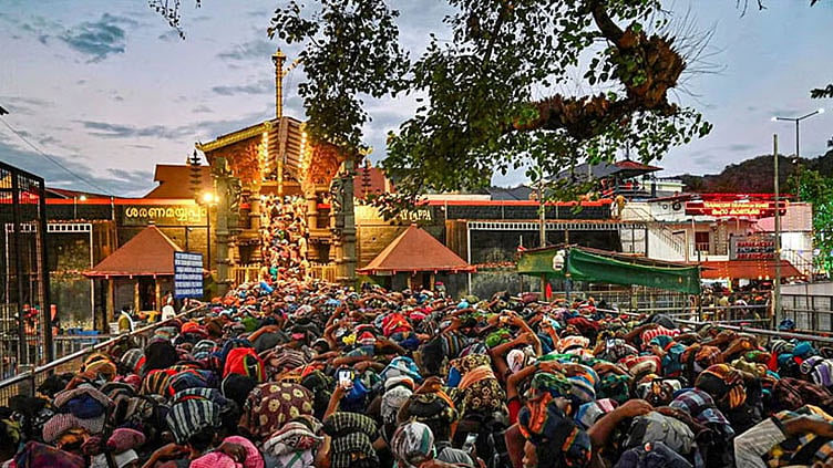 சபரிமலையில் தமிழக பக்தர்களுக்கு தங்கும் வசதி: அரசுக்கு ஐயப்ப சேவா சங்கம் கோரிக்கை