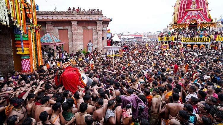 பூரி ஜெகநாதர் ரத யாத்திரையின்போது 2 பக்தர்கள் உயிரிழப்பு

