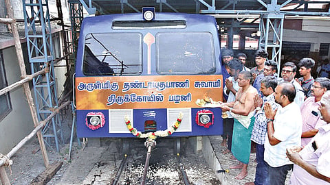 பழனி முருகன் கோவில் 3-வது மின் இழுவை ரெயில் பராமரிப்பு பணி நிறைவு