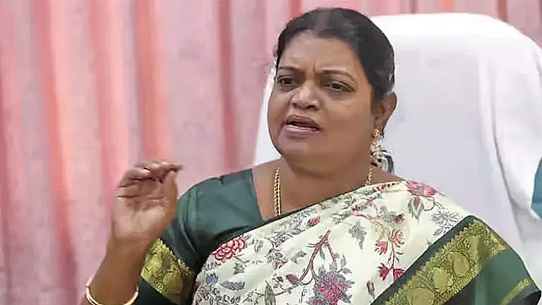மின் கட்டணம் சத்தமில்லாமல் உயர்த்தப்பட்டுள்ளது - கீதாஜீவன் குற்றச்சாட்டு