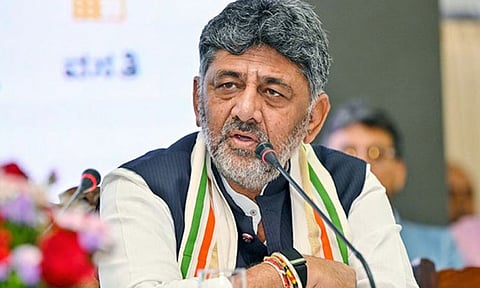 
கர்நாடகாவில் மழை பற்றாக்குறை; தயாராக இருக்க அதிகாரிகளுக்கு முதல்-மந்திரி அறிவுறுத்தல்
