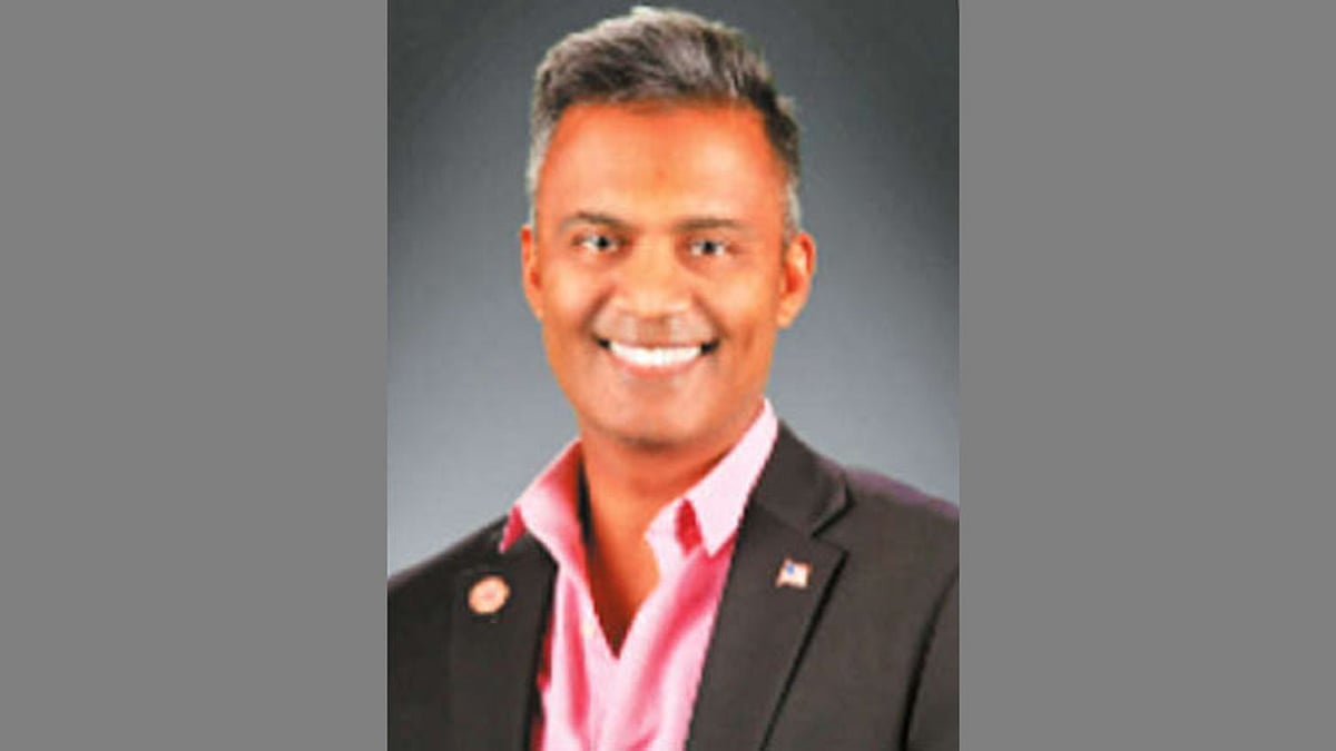 அமெரிக்க உள்கட்சி தேர்தல் இந்திய வம்சாவளி டாக்டர் அபார வெற்றி