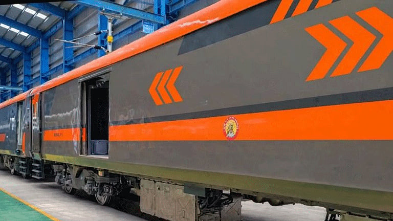 நாட்டின் முதல் 'வந்தே பாரத்' சரக்கு ரெயில் வெற்றிகரமாக சோதனை