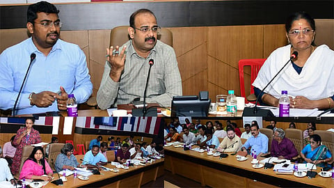 குழந்தைகள் பள்ளி இடைநிற்றலைத் தடுக்க சென்னை மாநகராட்சியில் ஆலோசனைக் கூட்டம்