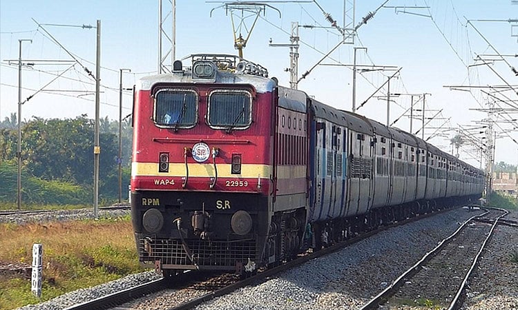 ஆகஸ்டு 1-ந்தேதி முதல் தட்கல் ரெயில்வே டிக்கெட் முன்பதிவுக்கு டோக்கன்