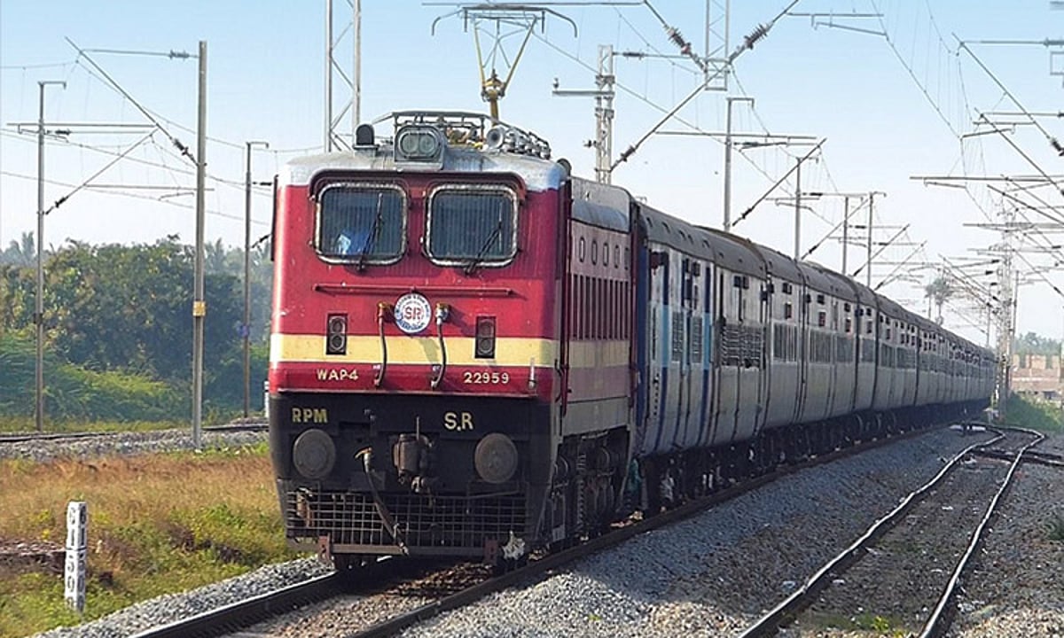 ஆகஸ்டு 1-ந்தேதி முதல் தட்கல் ரெயில்வே டிக்கெட் முன்பதிவுக்கு டோக்கன்
