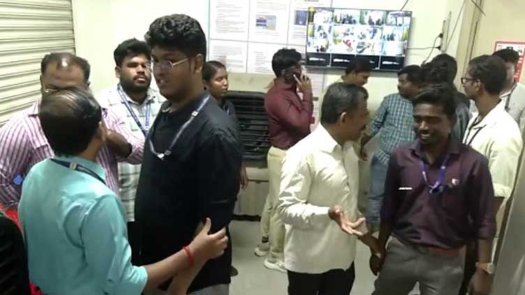 கொளத்தூரில் மின்னணு வாக்குப்பதிவு எந்திரங்களை சரிபார்க்கும் பணி தொடங்கியது