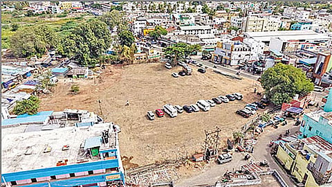 பழனி கோவில் நில மோசடி வழக்கு; 4 பேரை ஆகஸ்டு 12 வரை சிறையில் அடைக்க கோர்ட்டு உத்தரவு
