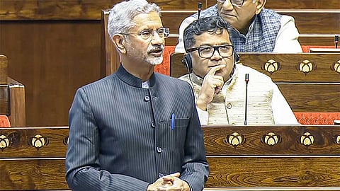 2026-ம் ஆண்டின் முதல் 3 மாதங்களில் 414 இந்தியர்களை அமெரிக்கா நாடு கடத்தியுள்ளது - மத்திய அரசு தகவல் 