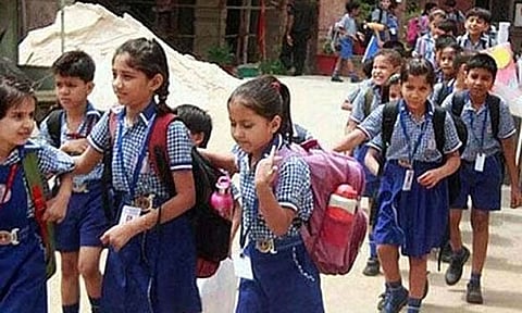 அரசு பள்ளிகளில் கடந்த ஆண்டை விட மாணவர் சேர்க்கை அதிகரிப்பு