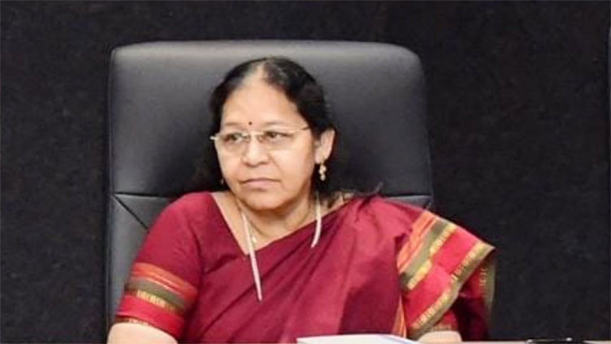 பள்ளிக் கல்வித் துறை இயக்குனராக பணிபுரிந்த கண்ணப்பன் ஓய்வு; லதாவிற்கு கூடுதலாக ஒதுக்கீடு