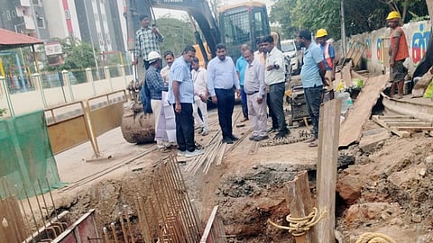 வடகிழக்குப் பருவமழை முன்னெச்சரிக்கை பணிகள்: சென்னை மாநகராட்சி இணை ஆணையாளர் ஆய்வு