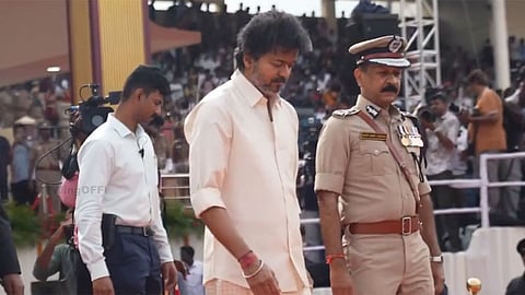முதல்-அமைச்சர் விஜய்
