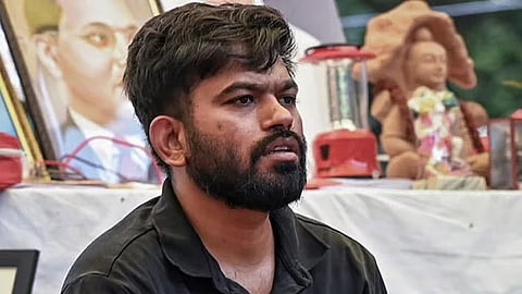 டெல்லியில் 5-ஆம் தேதி நடக்கவிருந்த காக்ரோச் ஜனதா கட்சியின் பேரணி ரத்து