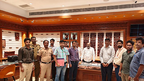 சென்னையில் ஹால்மார்க் இல்லாத 803 கிராம் தங்க நகைகள் பறிமுதல்