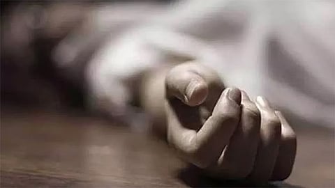 நெல்லையில் பயங்கரம்: ஊராட்சி மன்றத் தலைவர் கல்லெறிந்து கொலை - போலீஸ் விசாரணை