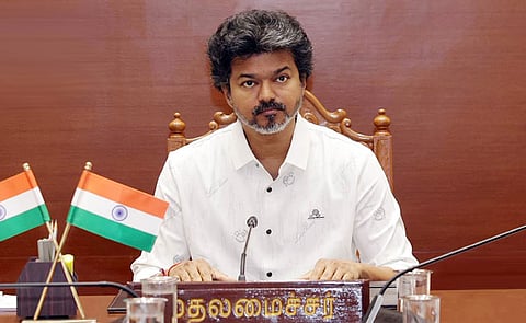 சாலை விபத்தில் உயிரிழந்த மாணவிகளின் குடும்பத்துக்கு தலா ரூ.3 லட்சம் நிதியுதவி: முதல்-அமைச்சர் விஜய் அறிவிப்பு