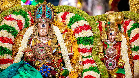 மதுரை மீனாட்சி அம்மன் கோவில் கும்பாபிஷேக பூஜைகள் இன்று தொடக்கம்