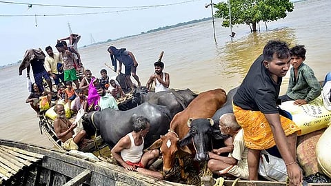 பீகாரில் கனமழை, வெள்ளம்: 19 லட்சம் பேர் பாதிப்பு

