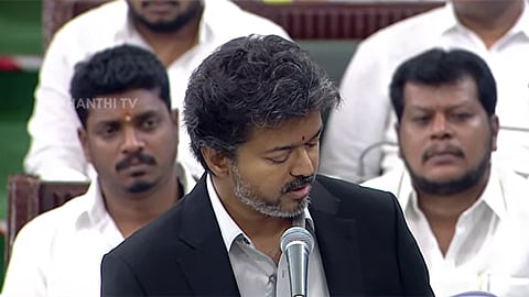 பரபரக்கும் சட்டமன்றம்... பதிலுரையை தொடங்கினார் முதல்-அமைச்சர் விஜய்
