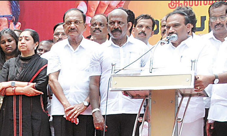 அமைச்சர் நிர்மல் குமார் குறித்து சர்ச்சை பேச்சு: தி.மு.க. எம்.பி., ஆ.ராசா மீது புகார்