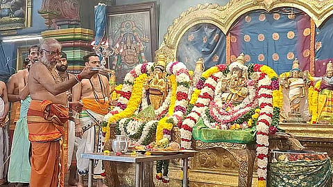 விநாயகர் சதுர்த்தி விழா, மணக்குள விநாயகர் கோவிலில் சிறப்பு வழிபாடு
