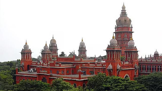 கே.என்.நேருவின் சகோதரர்கள் தாக்கல் செய்த மறுஆய்வு மனு தள்ளுபடி - ஐகோர்ட்டு உத்தரவு