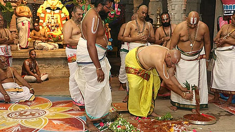 அங்குரார்ப்பணம்