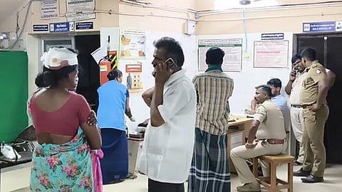 இடப்பிரச்சினையில் கிராம மக்கள் கோஷ்டி மோதல்.