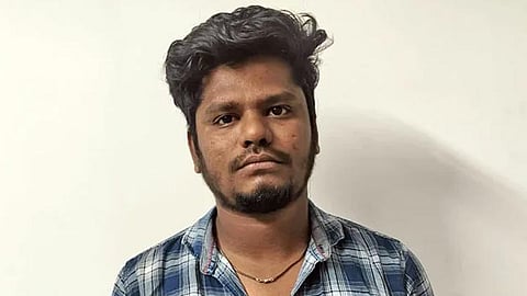 ரூ.3 லட்சம் திருடிய வாலிபர் கைது.